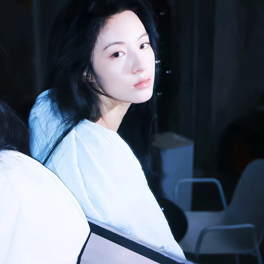 诡怪疑云